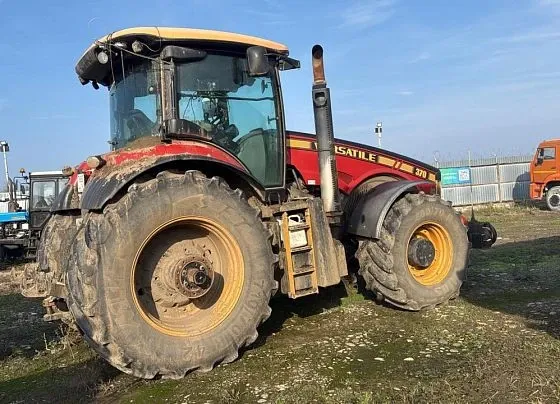 Versatile Трактор Versatile 370, фото 4