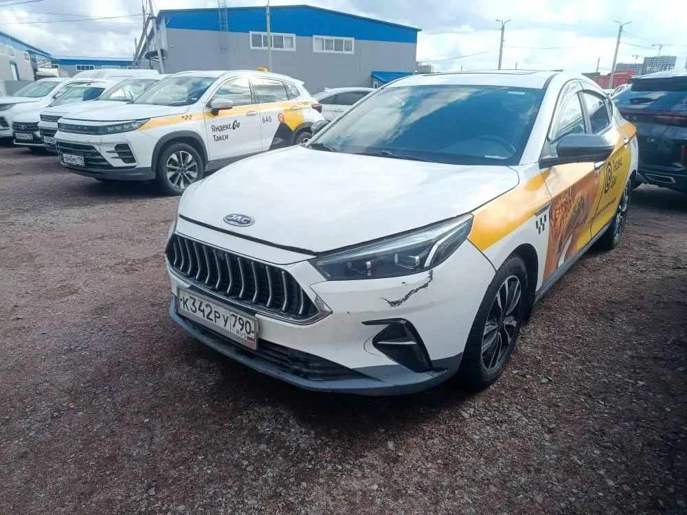 JAC J7 Комфорт 1.5 Вариатор, фото 2