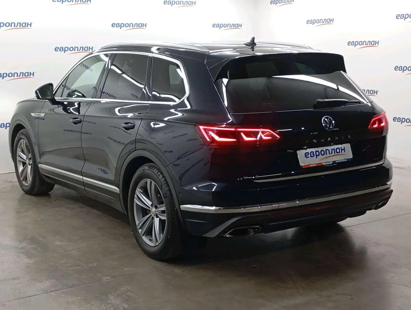 Volkswagen Touareg 2.0 TSI 4WD Exclusive auto, фото 4