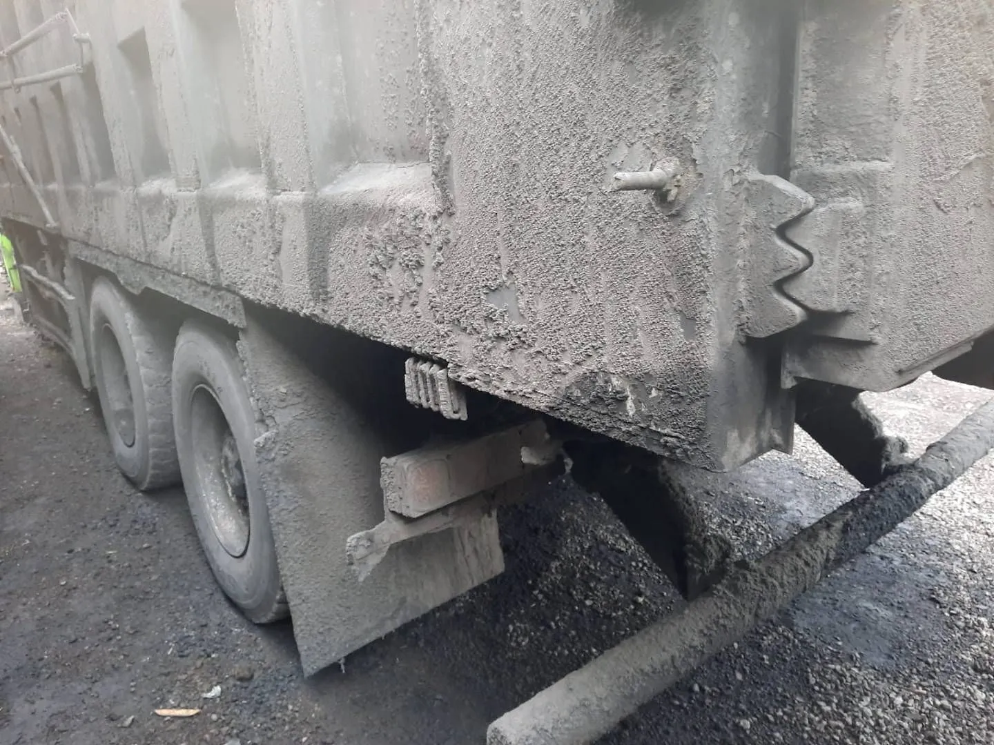 Shacman SX* 8x4 Самосвал, фото 5