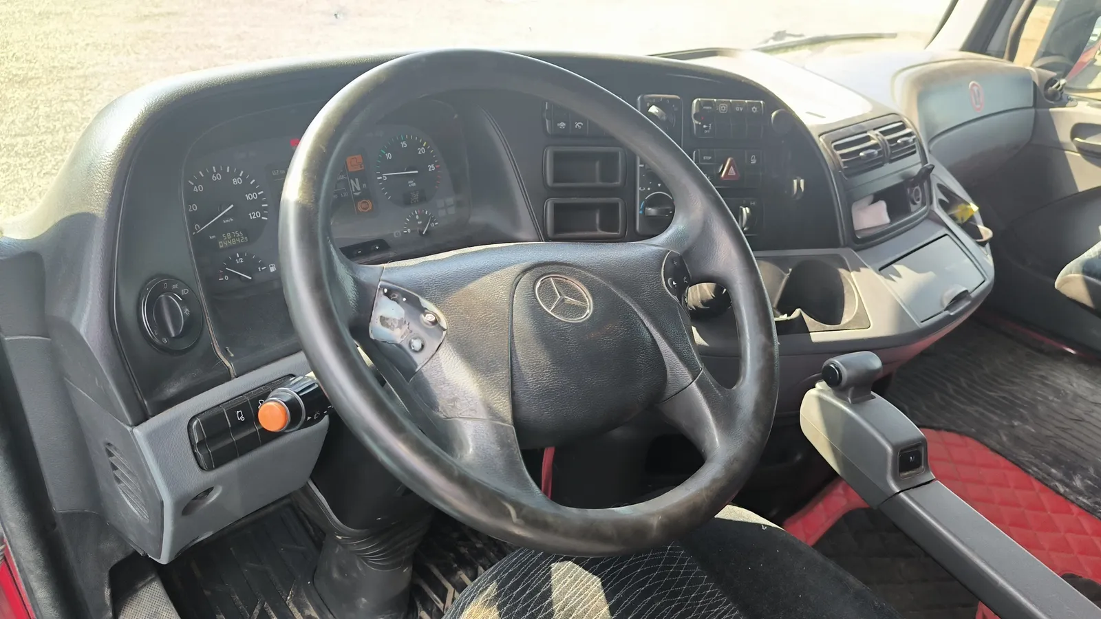 Mercedes-Benz Actros 4x2 Седельный тягач, фото 5