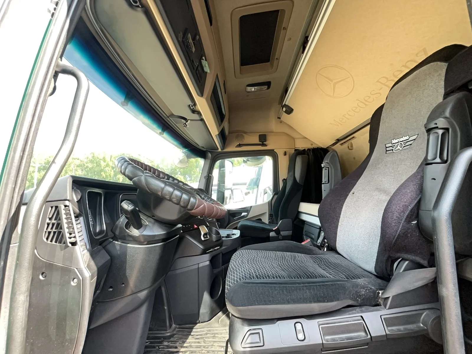 Mercedes-Benz Actros 4x2 Седельный тягач, фото 4