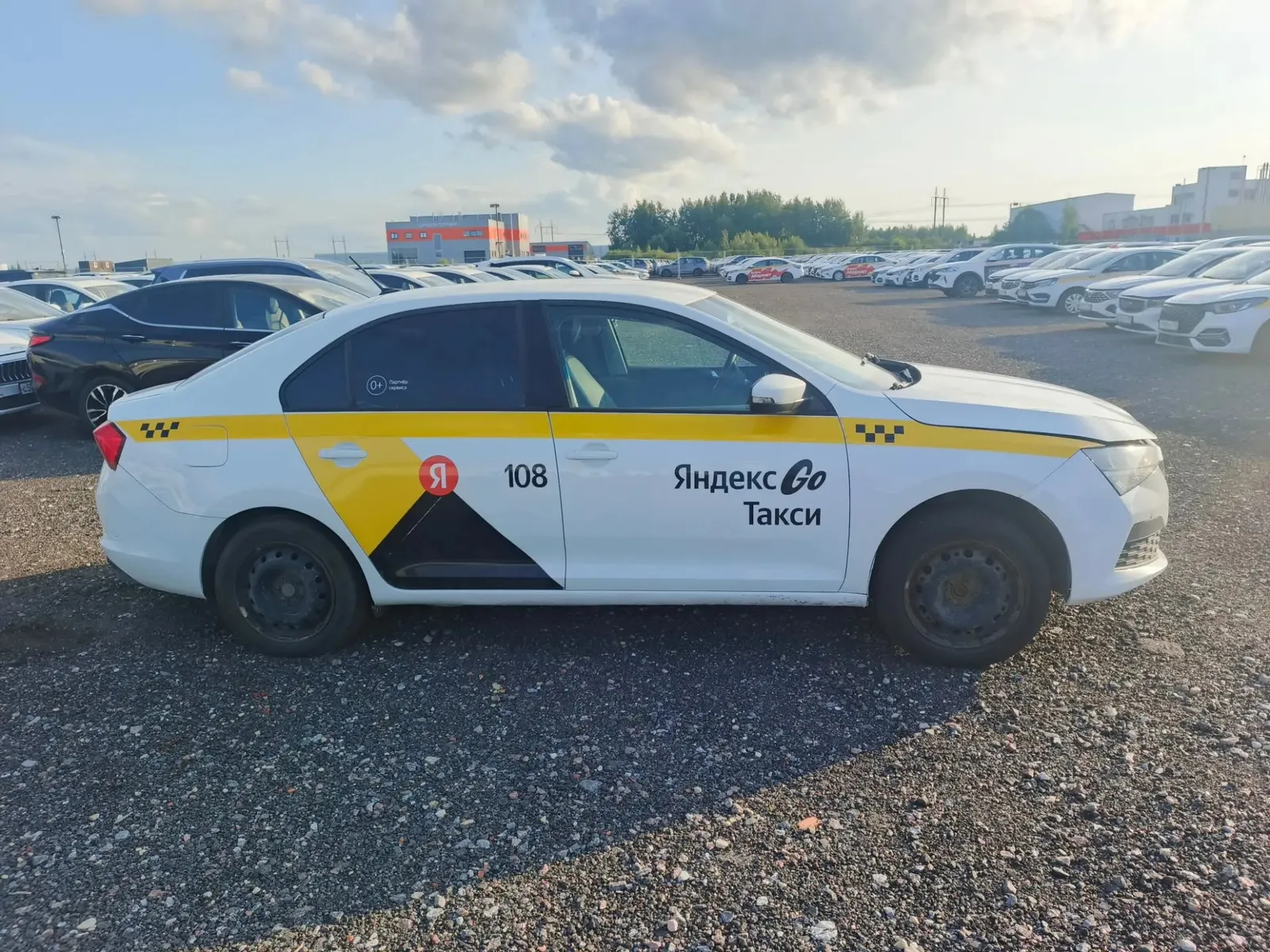 SKODA Rapid, фото 4