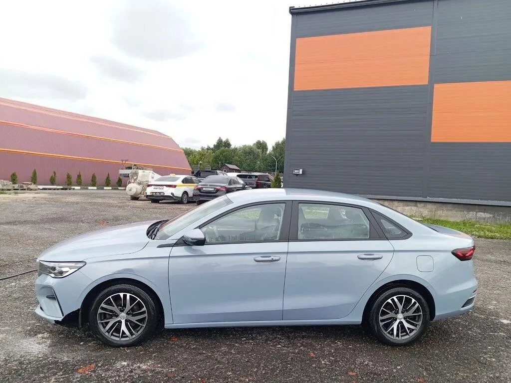 Geely EMGRAND, фото 2