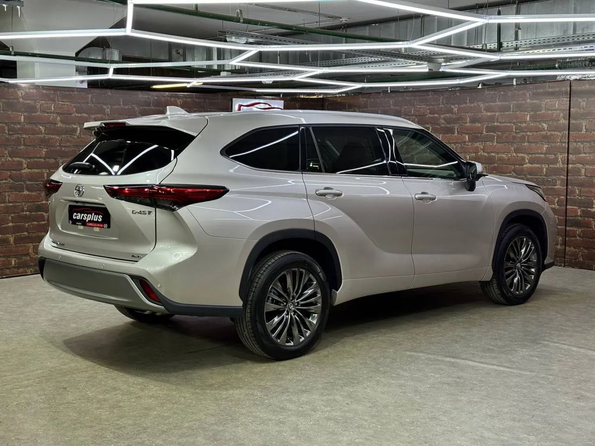 Toyota Highlander, фото 2