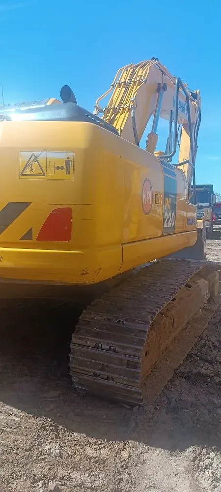 Komatsu PC 220 Экскаватор, фото 3