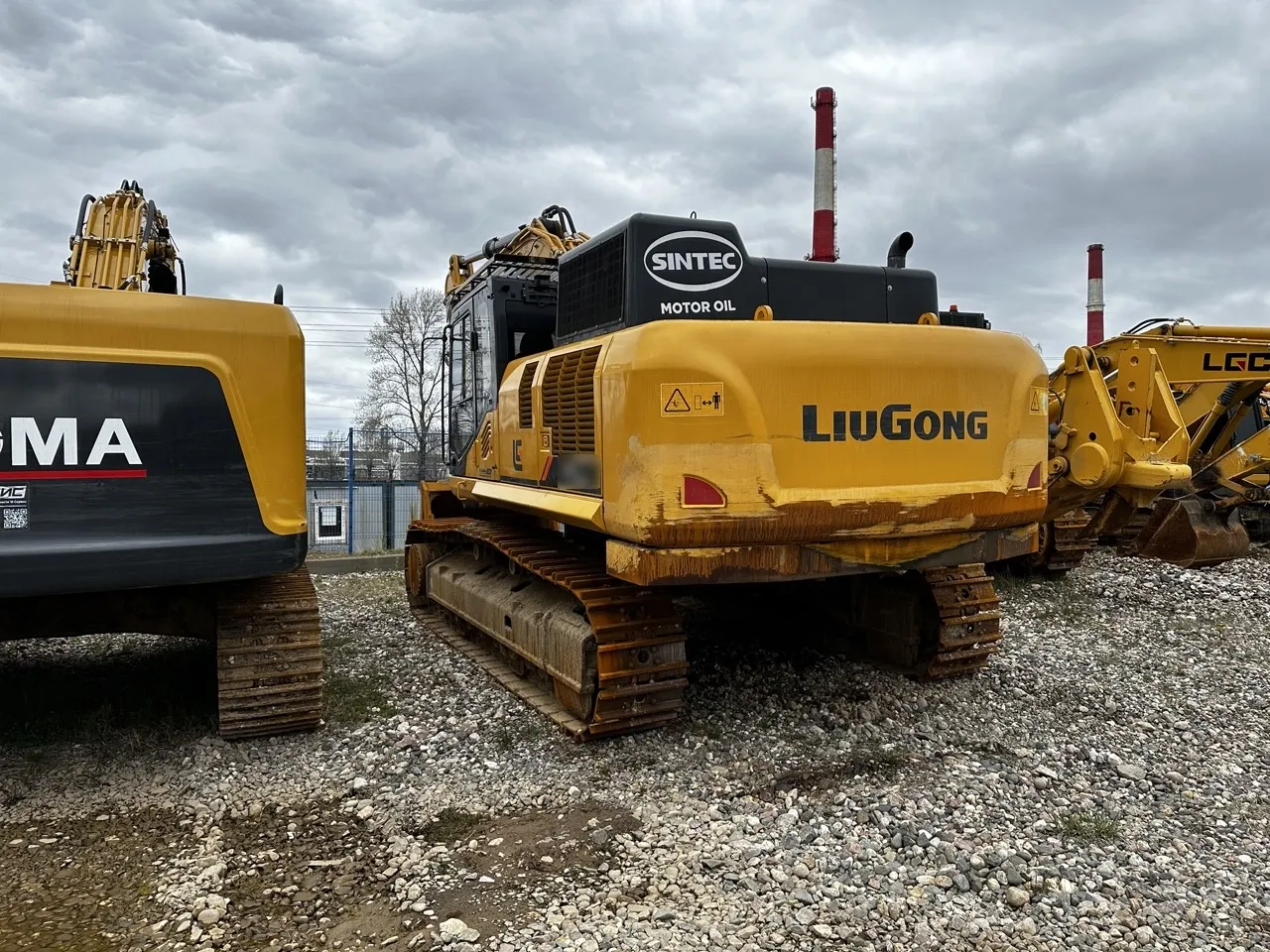LiuGong CLG950 Экскаватор, фото 4