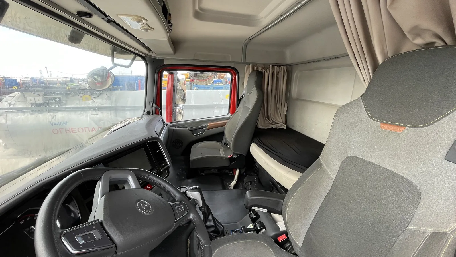 Буровые И Подъемные Машины 3392* на шасси Shacman SX3258 6x6 Сортиментовоз с КМУ, фото 5