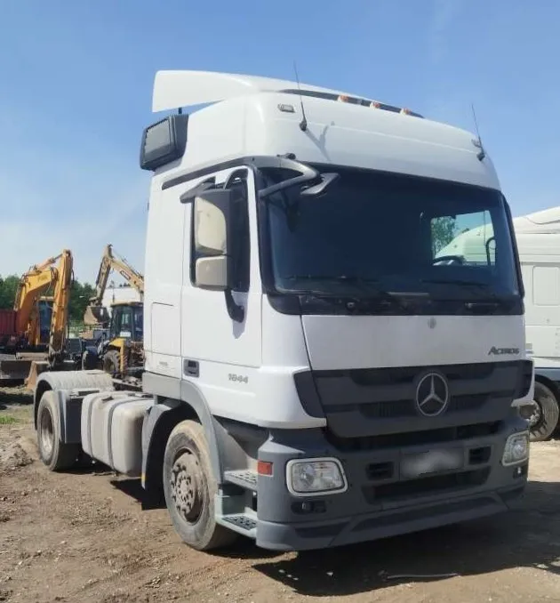Mercedes-Benz Actros 4x2 Седельный тягач, фото 2