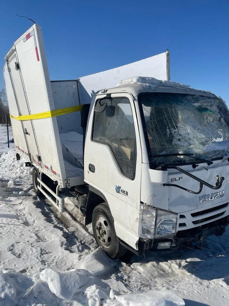 ISUZU ELF, фото 3