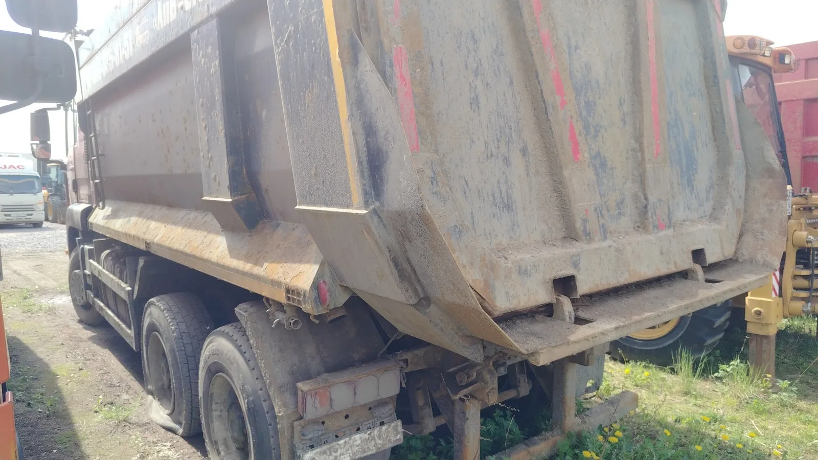 HOWO T5G 6x4 Самосвал, фото 4