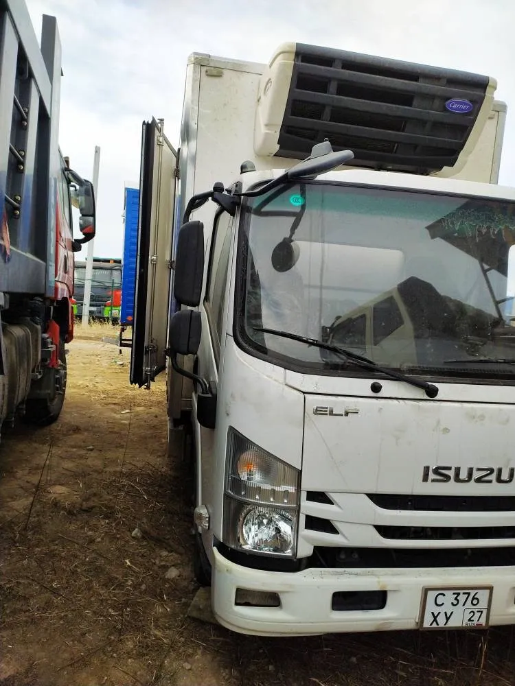 ISUZU Elf, фото 2