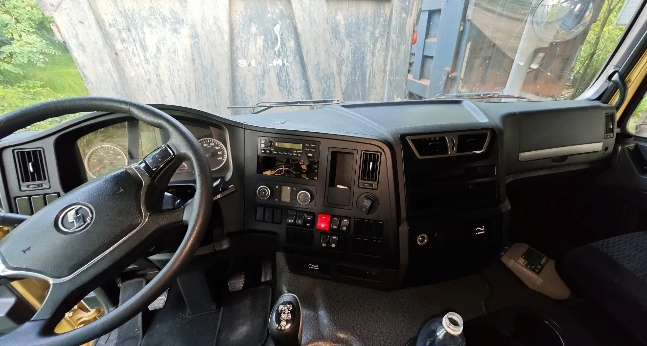 Shacman SX* 8x4 Самосвал, фото 5