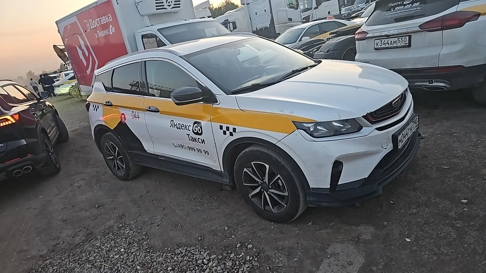 Geely Coolray Комфорт 1.5Т АТ, фото 2