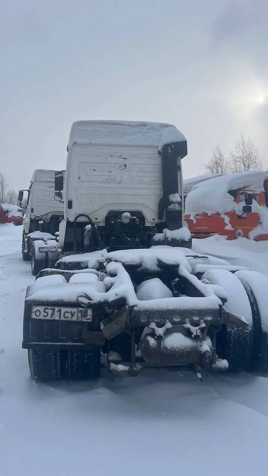 КАМАЗ 5490 4x2 Седельный тягач, фото 3