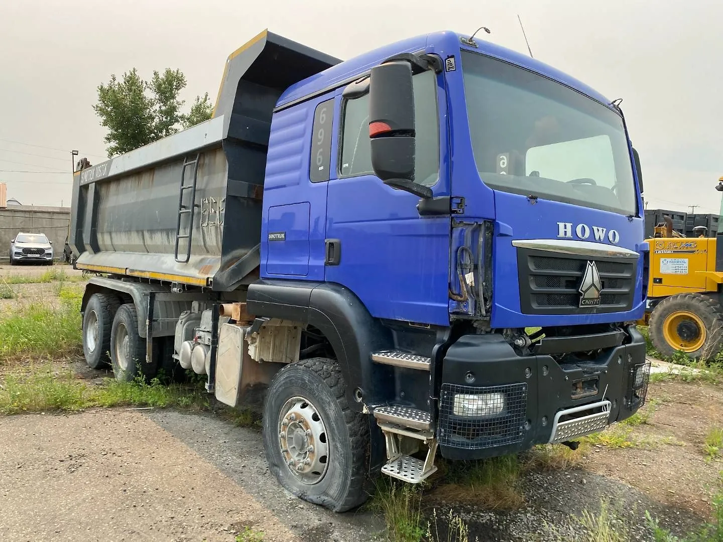 HOWO T5G 6x4 Самосвал, фото 2