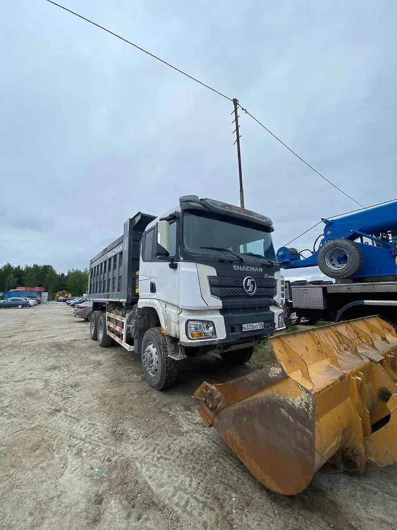 Shacman SX* 6x6 Самосвал, фото 2