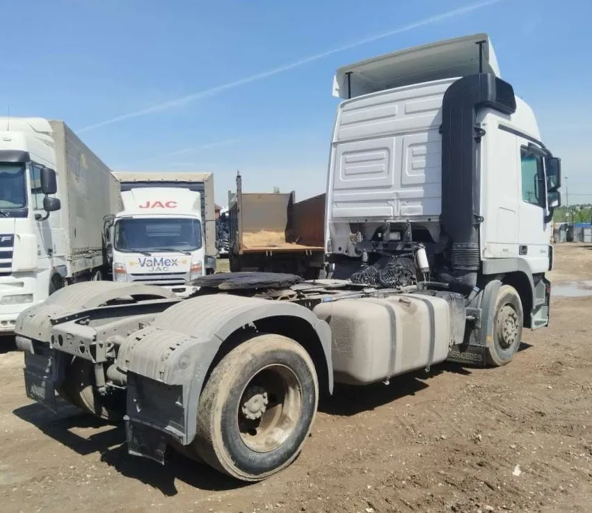 Mercedes-Benz Actros 4x2 Седельный тягач, фото 4