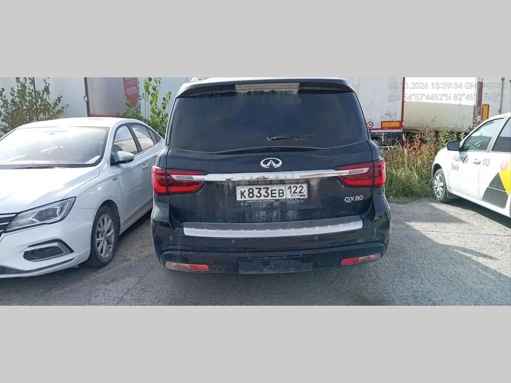 Infiniti QX80, фото 3