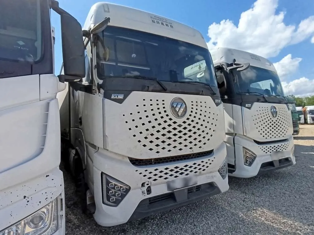 Foton AUMAN Galaxy 4x2 Седельный тягач, фото 2