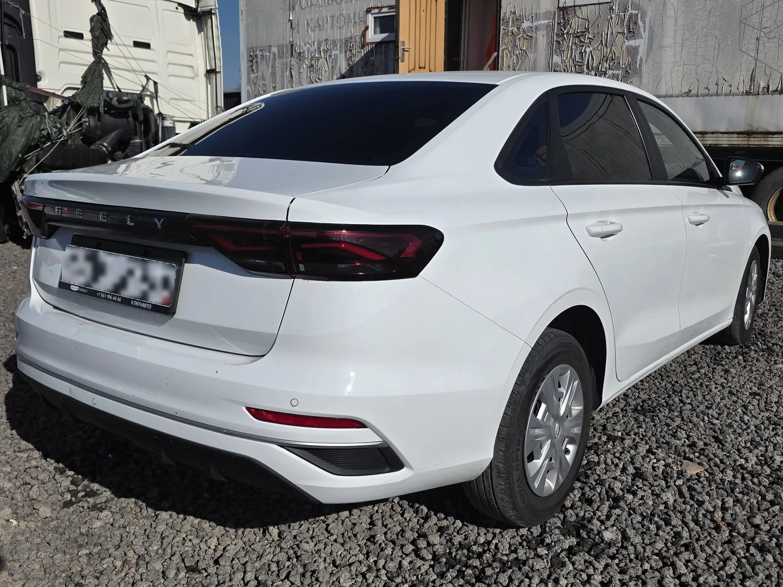 Geely EMGRAND, фото 3