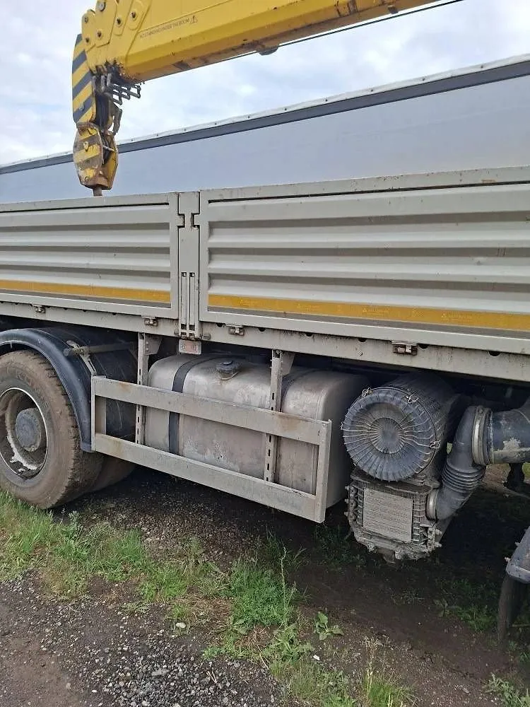 FAW J6 8x4 Бортовой с КМУ, фото 4