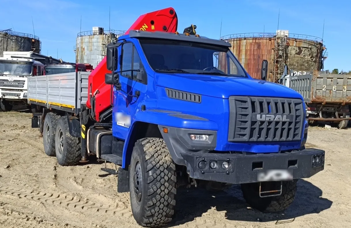 СПЕЦМАШ SM04* на шасси Ural NEXT 4320 6x6 Бортовой с КМУ, фото 2