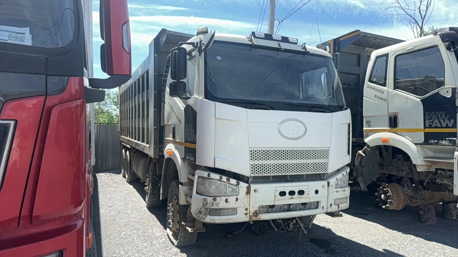FAW CA 3310 8x4 Самосвал, фото 2