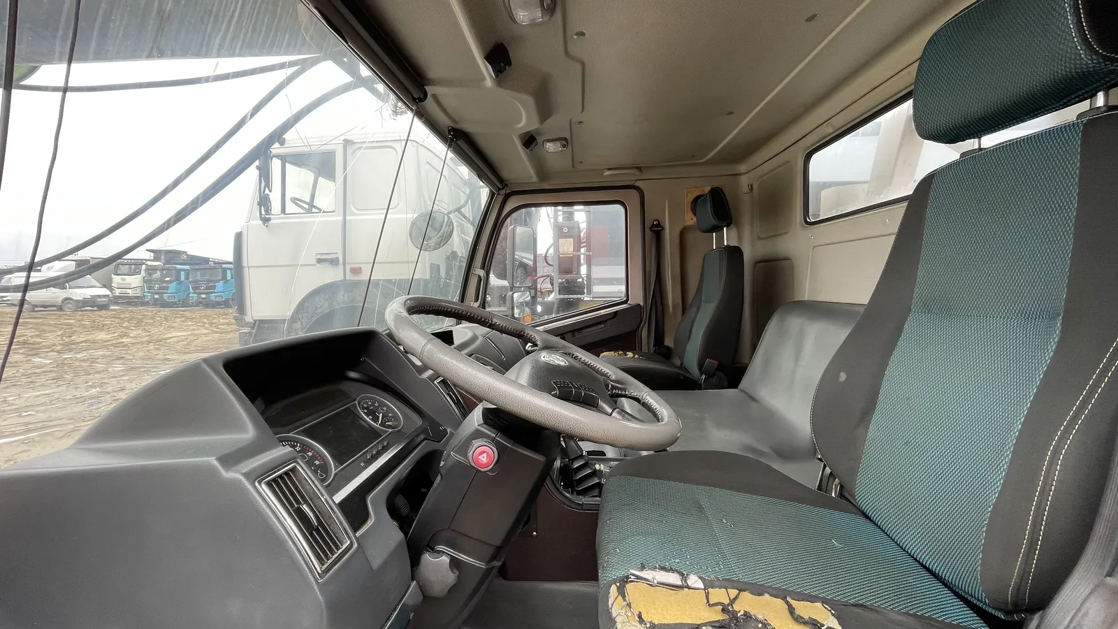 Zoomlion ZTC300 6x4 Автокран, фото 5