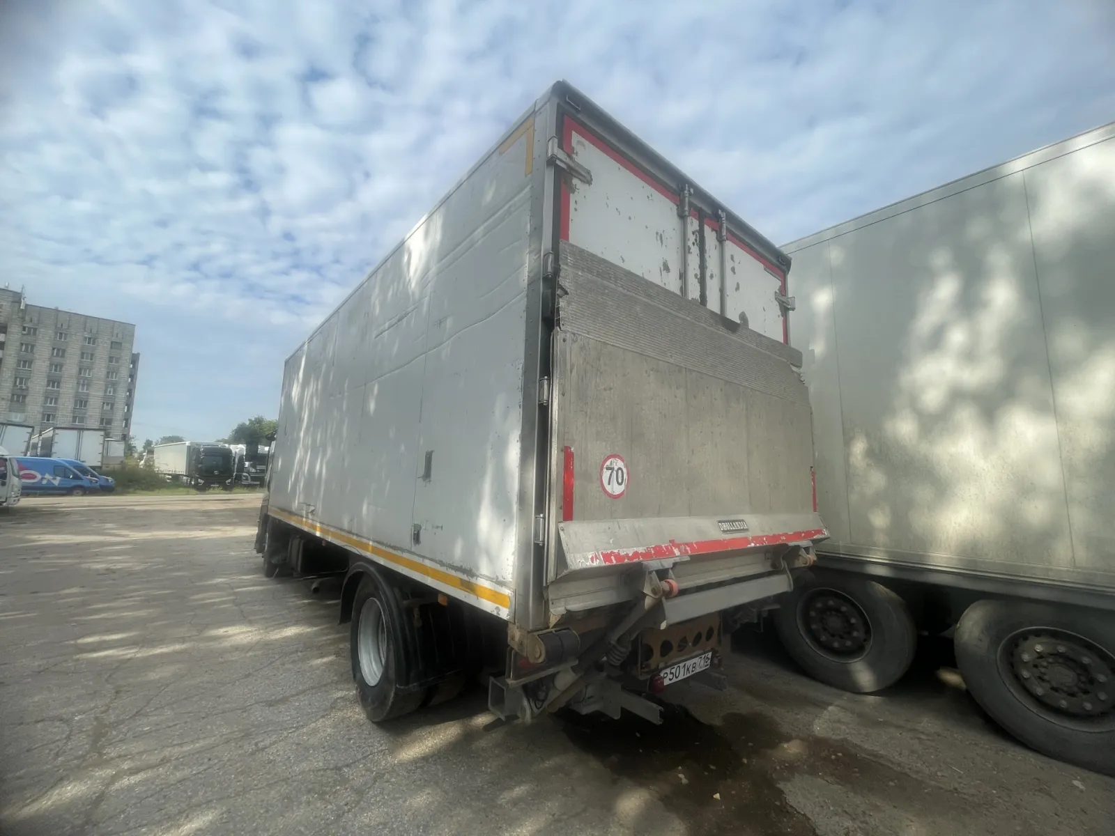 ISUZU Forward, фото 5