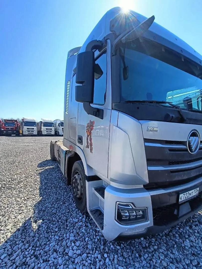 Foton AUMAN 4x2 Седельный тягач, фото 2