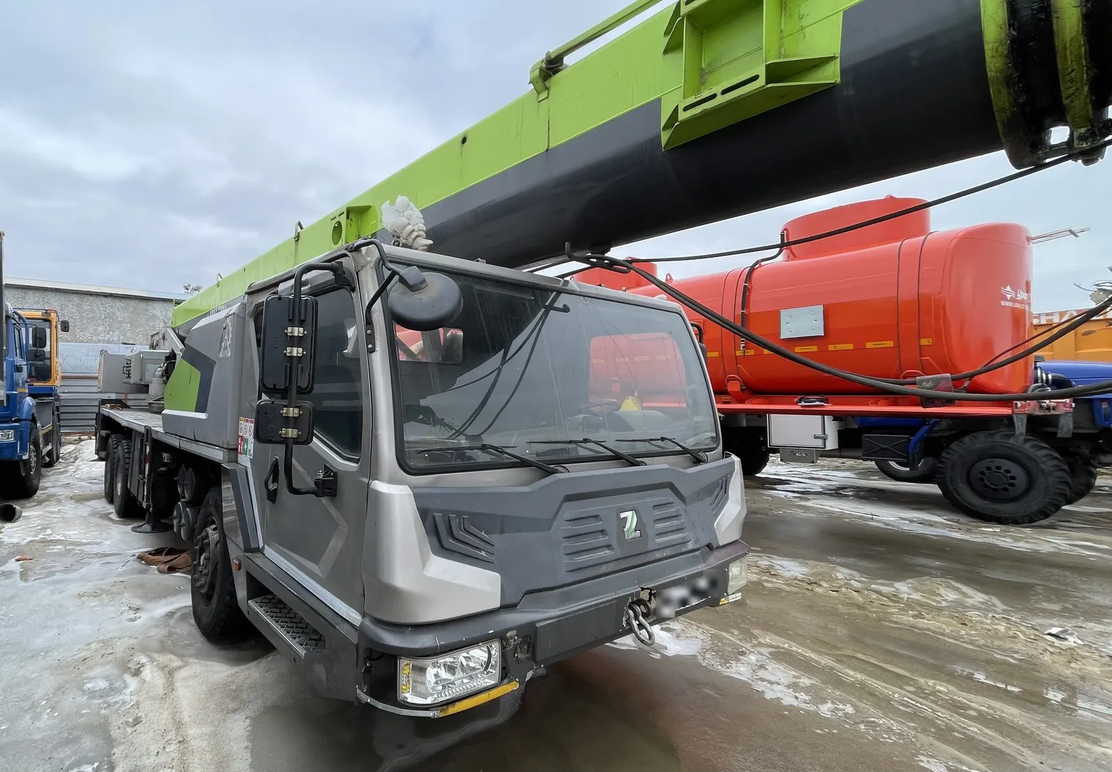Zoomlion ZTC300 6x4 Автокран, фото 2