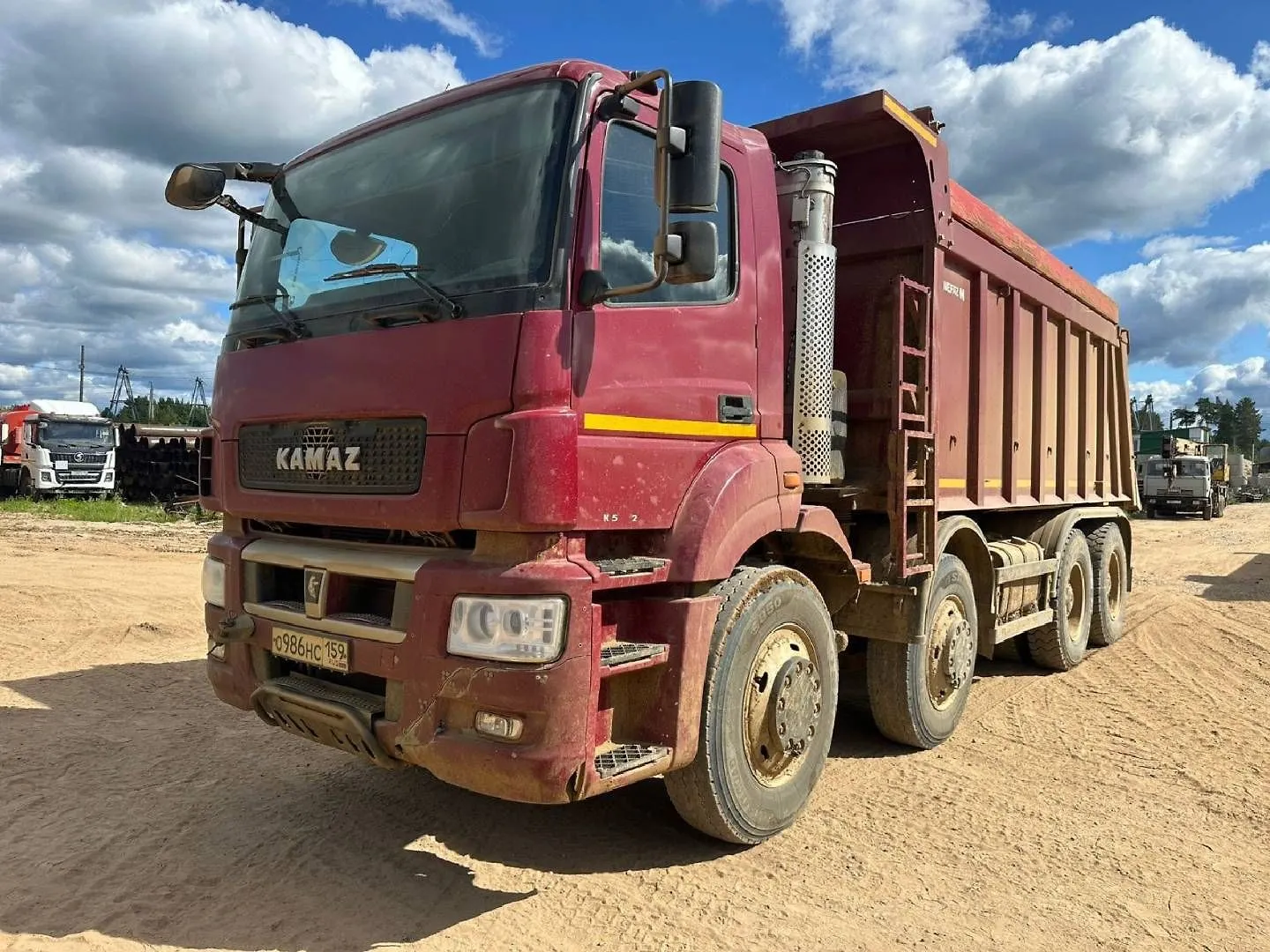 КАМАЗ 65801 8x4 Самосвал, фото 2