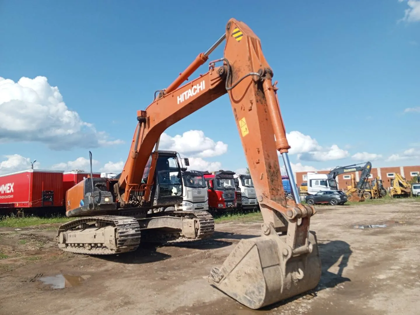 HITACHI ZX300 Экскаватор, фото 3