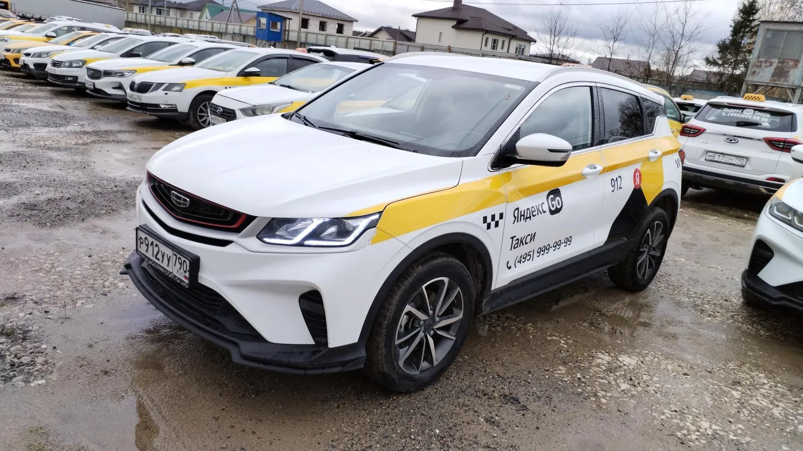 Geely Coolray Комфорт 1.5Т АТ, фото 2