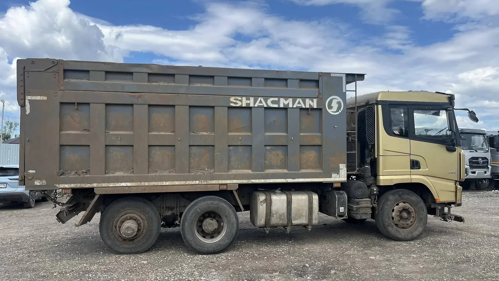 Shacman SX* 6x4 Самосвал, фото 3