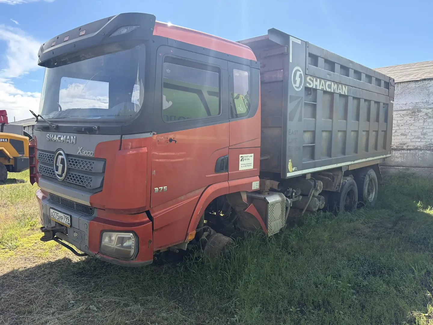 Shacman SX* 6x4 Самосвал, фото 3