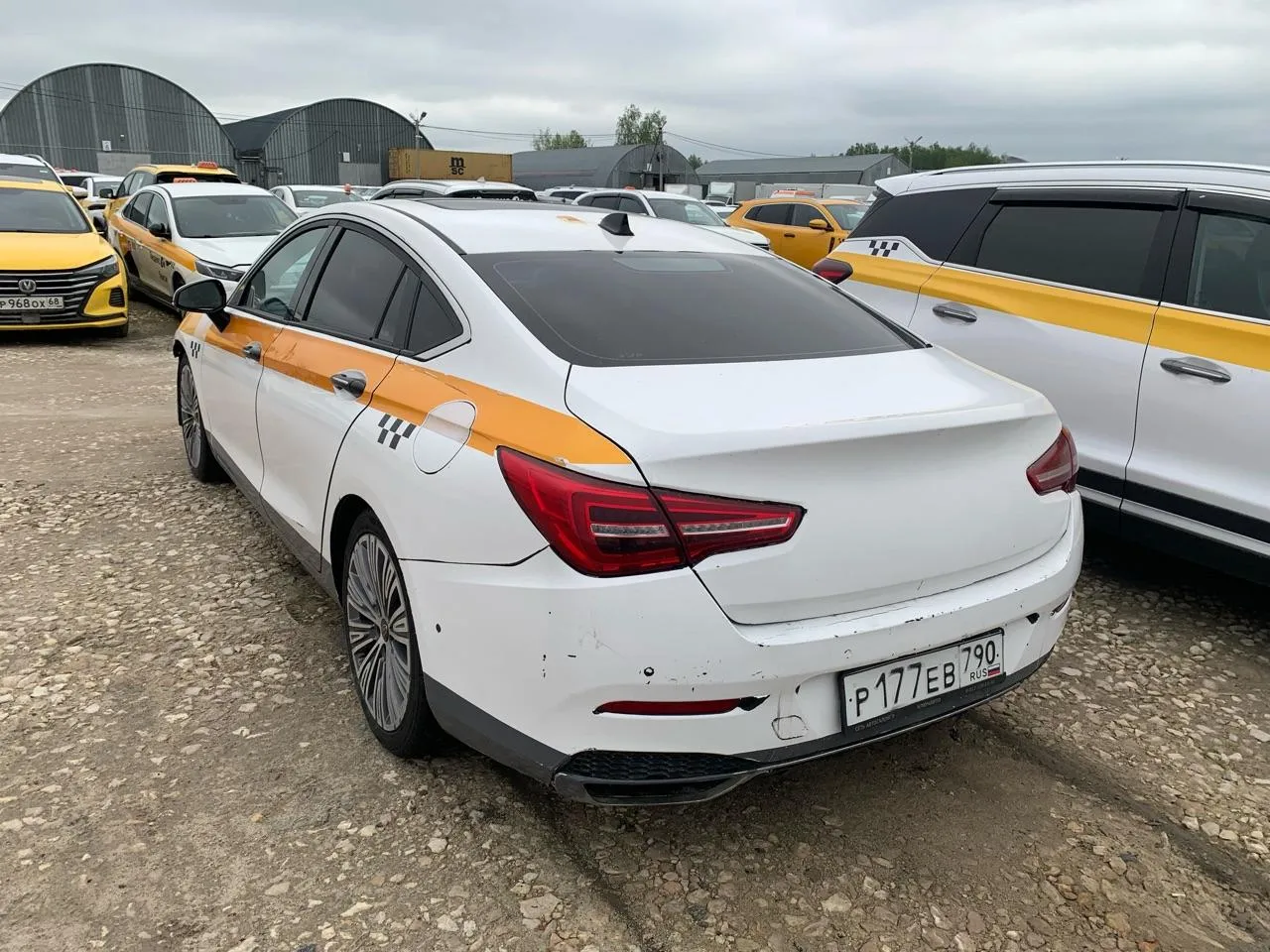Hongqi H5 1.8T Flagship, фото 3