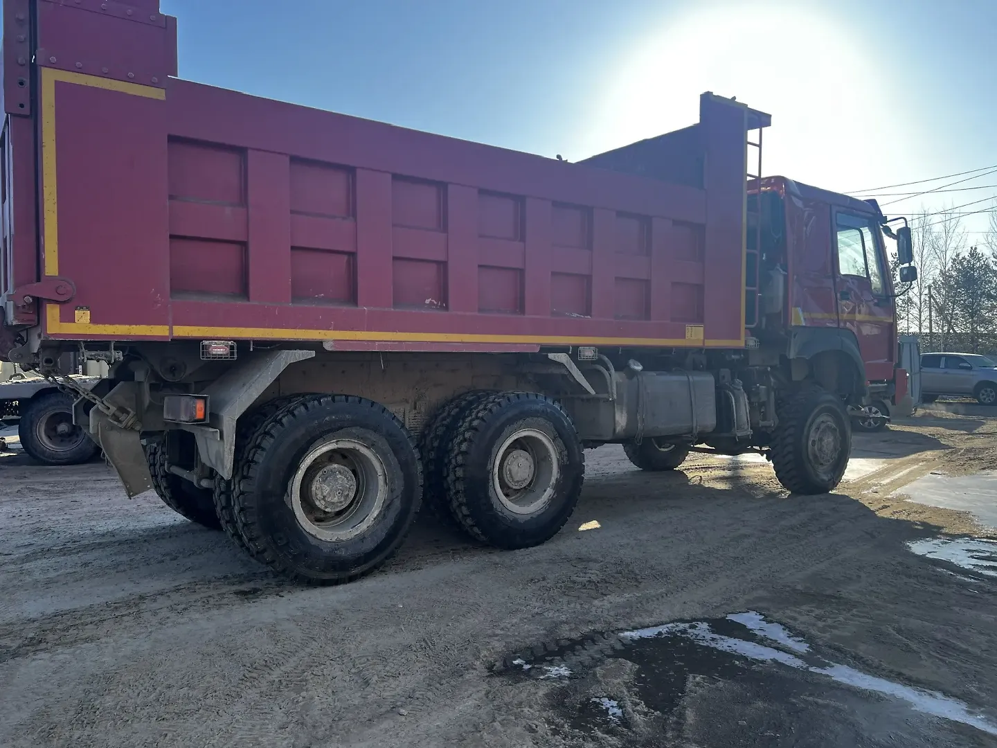 HOWO ZZ* 6x6 Самосвал, фото 5