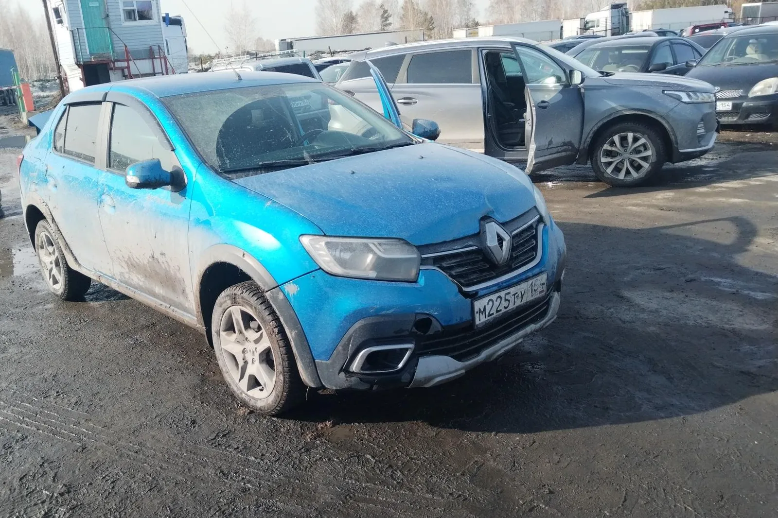 Renault Logan Stepway Лайф 1.6 113 л.с. Вариатор, фото 2