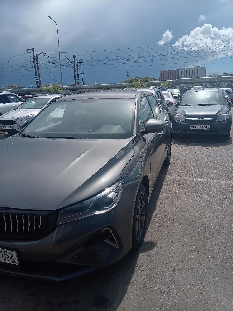 Geely Emgrand Люкс 1.5 АТ, фото 2