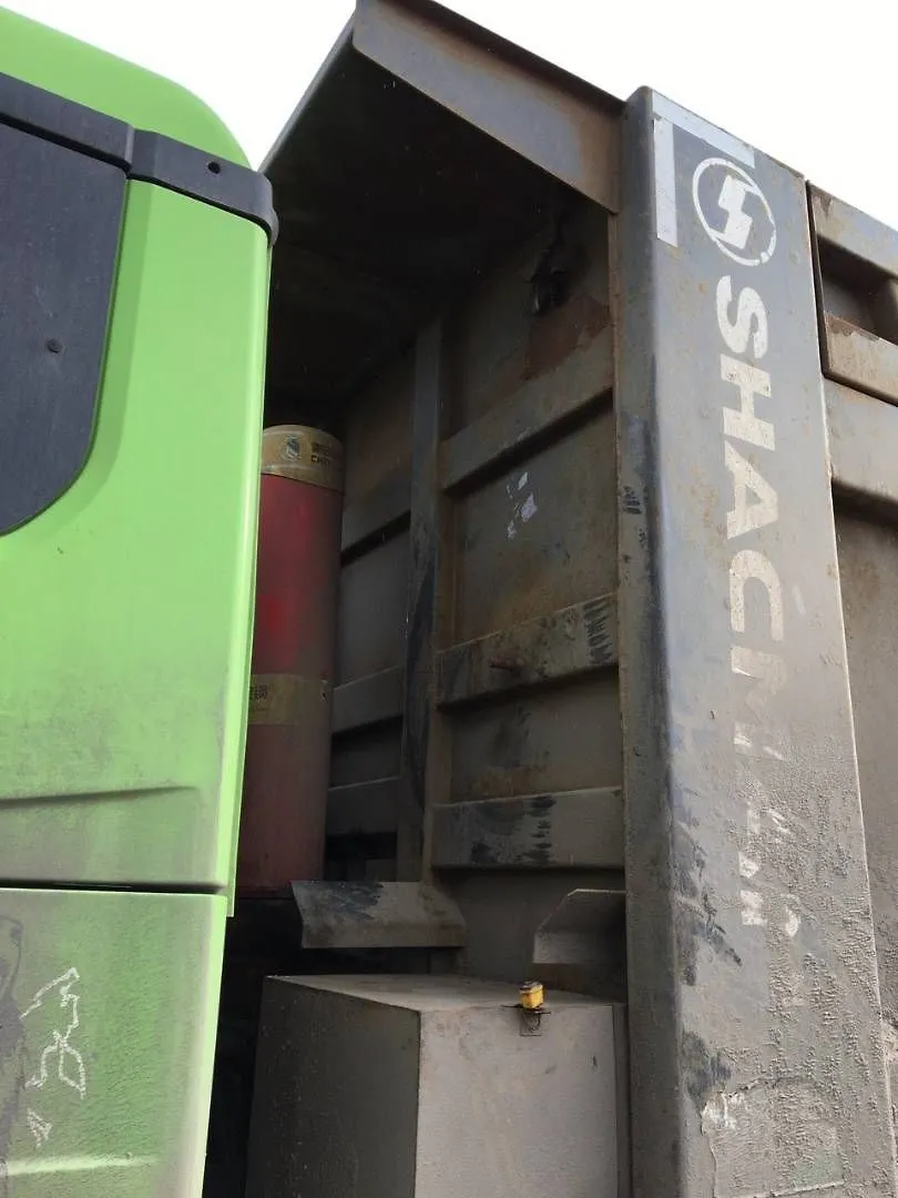 Shacman SX* 8x4 Самосвал, фото 5