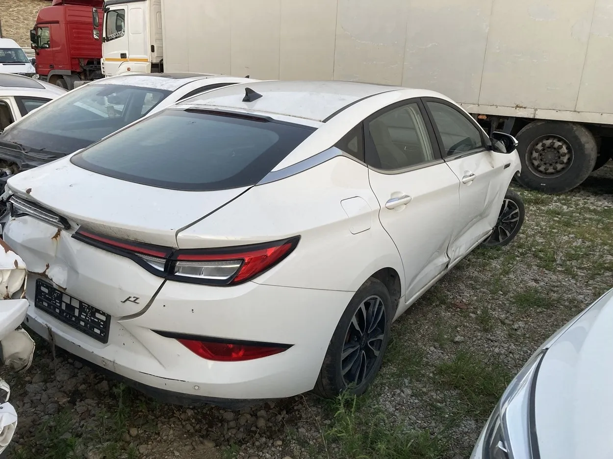 JAC J7, фото 4