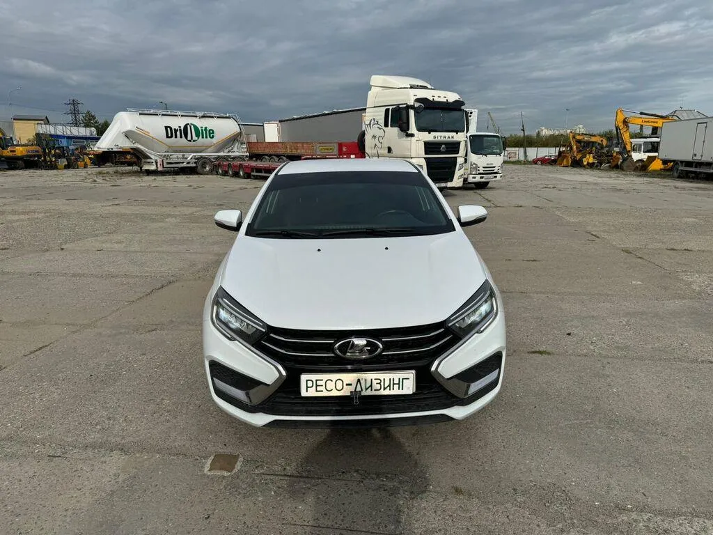 LADA VESTA, фото 2