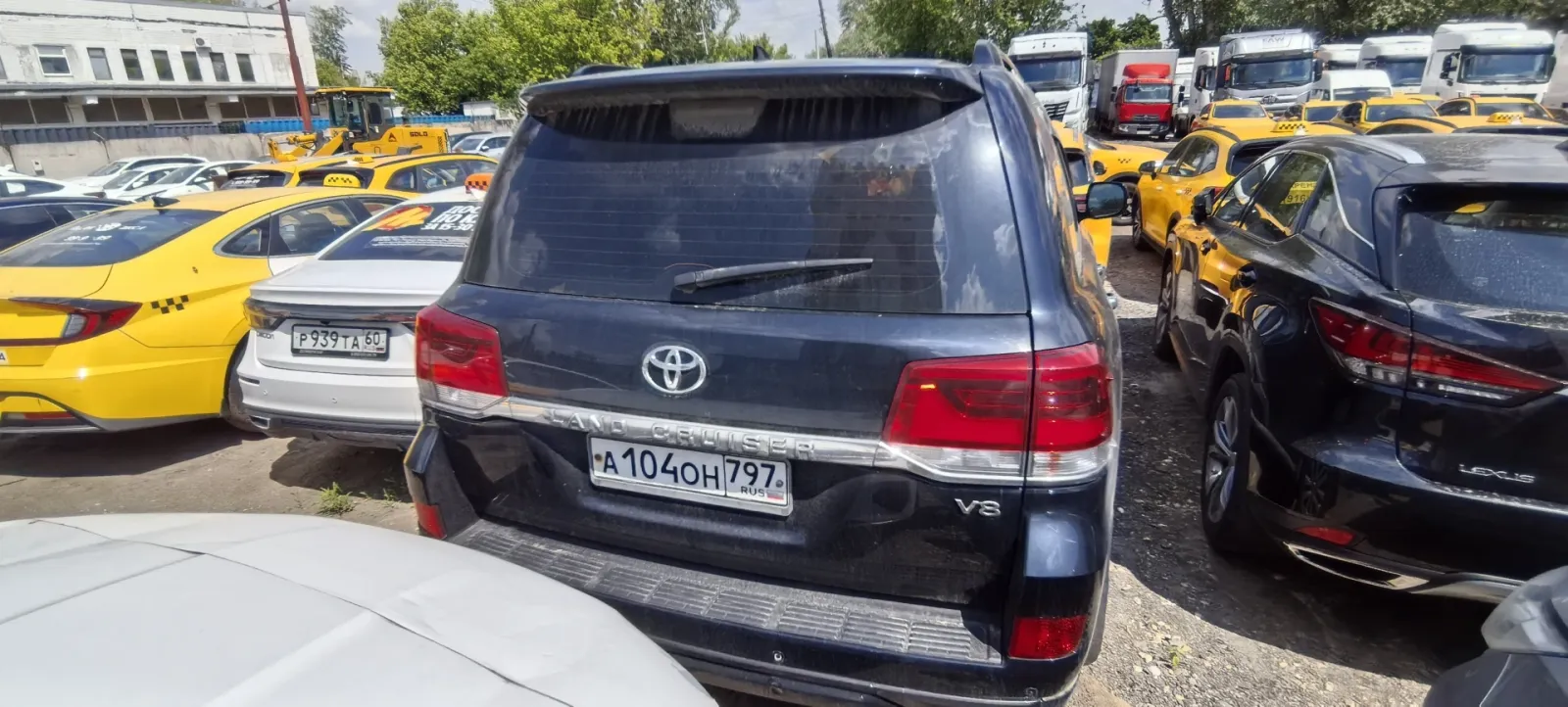 Toyota Land Cruiser 200, фото 4