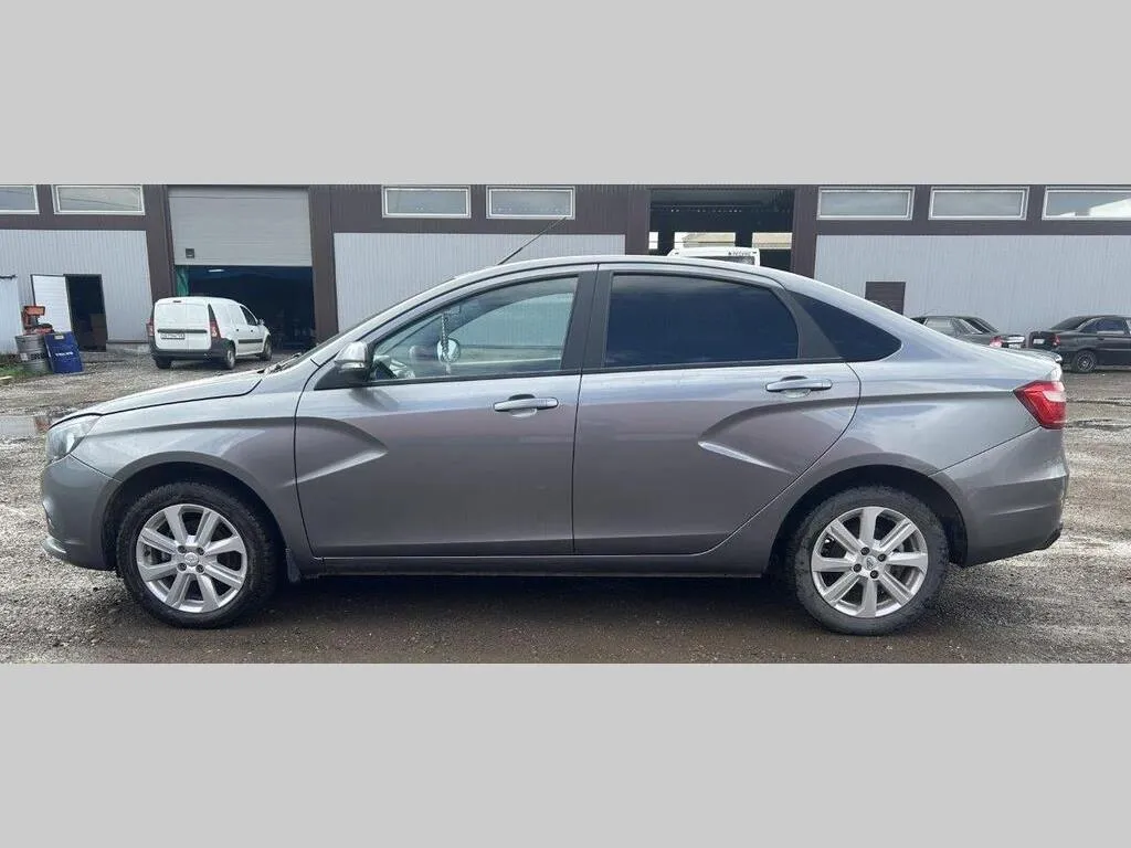 LADA VESTA, фото 2