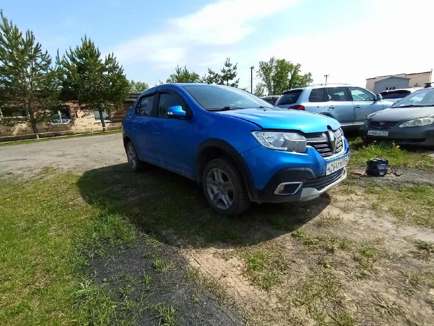 Renault Logan Stepway Лайф 1.6 113 л.с. Вариатор, фото 3