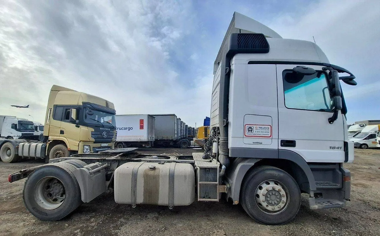 Mercedes-Benz ACTROS 4x2 Седельный тягач, фото 5