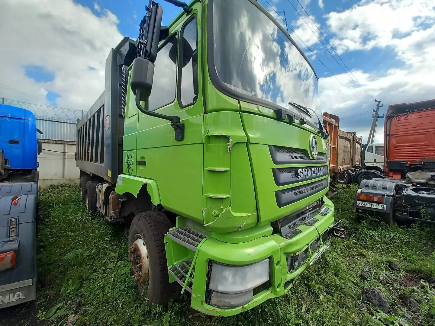 Shacman SX* 6x4 Самосвал, фото 2