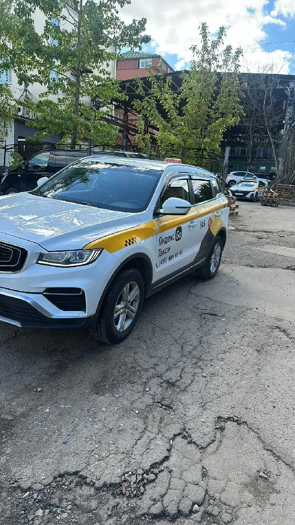 Geely Atlas Pro Комфорт 1.5Т АТ, фото 3